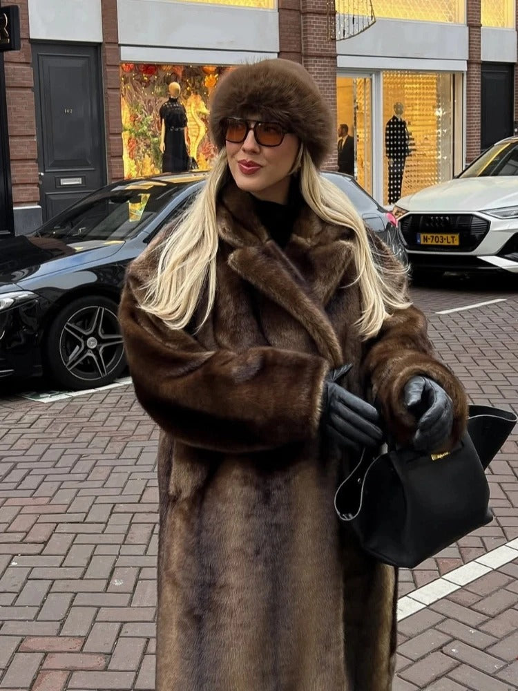 Luxury Faux Fur Long Coat Women 2025 Fashion Winter Plush Warm Jackets