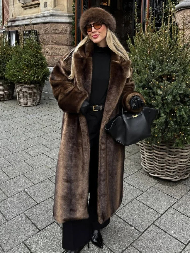 Luxury Faux Fur Long Coat Women 2025 Fashion Winter Plush Warm Jackets