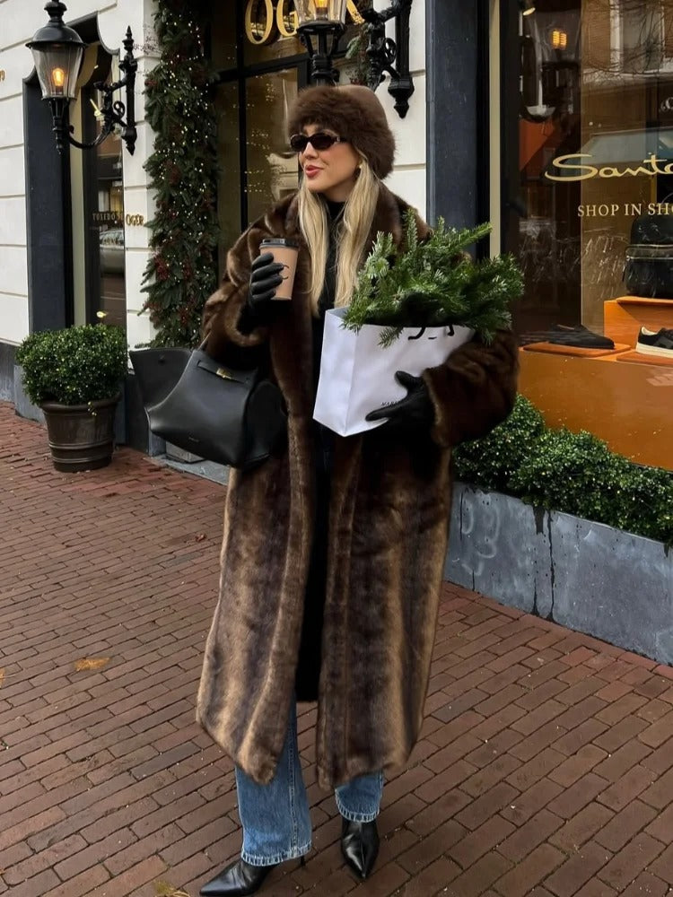 Luxury Faux Fur Long Coat Women 2025 Fashion Winter Plush Warm Jackets