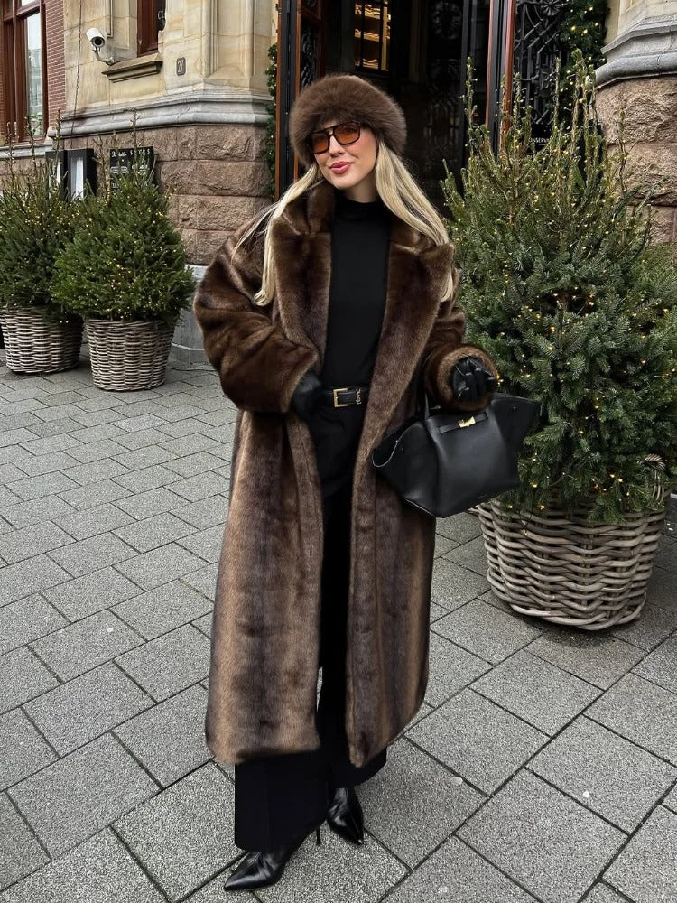 Luxury Faux Fur Long Coat Women 2025 Fashion Winter Plush Warm Jackets